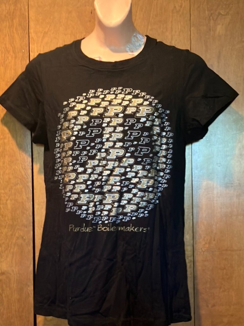 Creative Apparel Concepts Brand Purdue Boilermakers T-Shirt Size Medium NEW NWOT